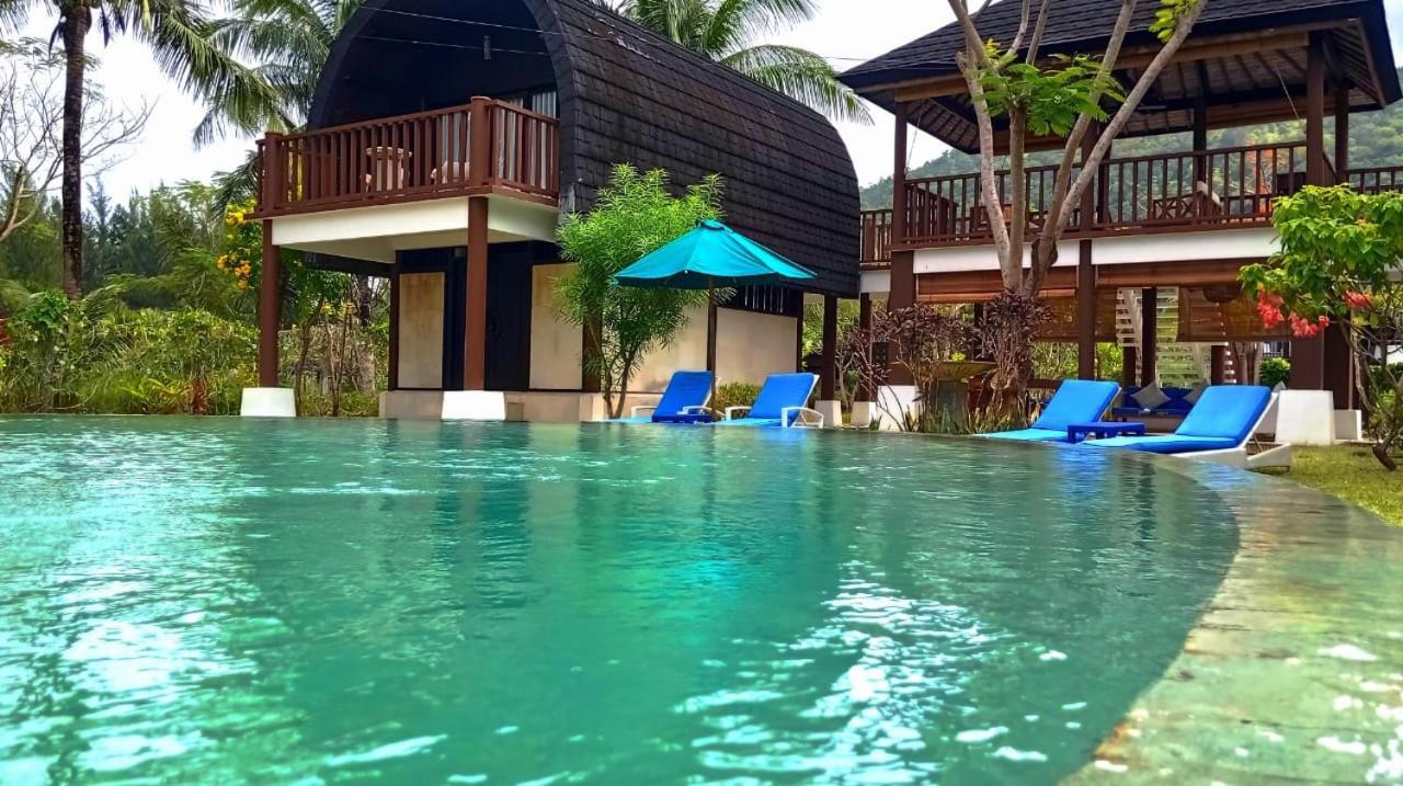 Kudat Riviera Exclusive Beach Villas エクステリア 写真