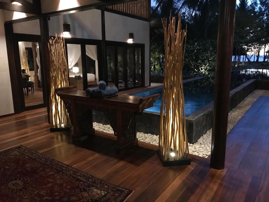 Kudat Riviera Exclusive Beach Villas エクステリア 写真